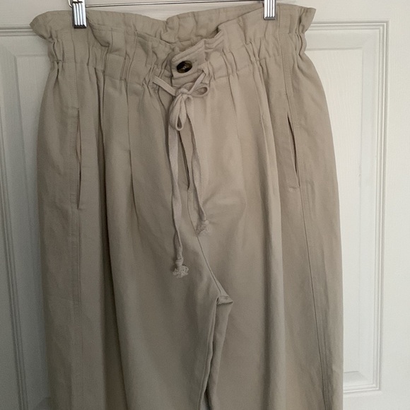 NWOT By Together 100% Cotton Pleaded Cream Pants Size L. 228 - Picture 2 of 11